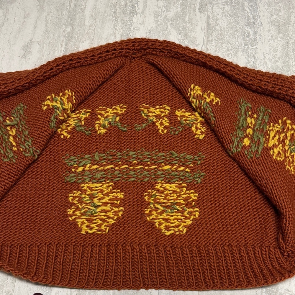 Hand knit oversized cardigan - Picture 4 of 8